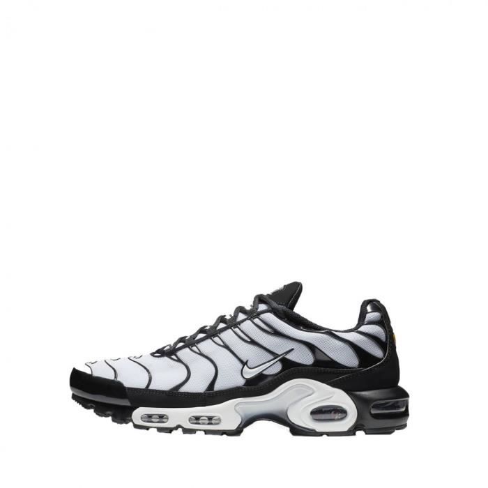 nike tn junior size 4